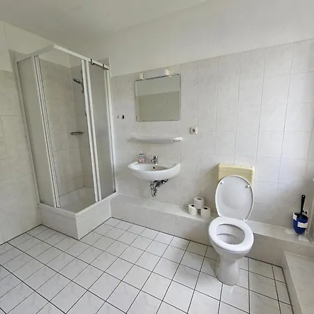 Guest house Private With Private Bathroom Rostock