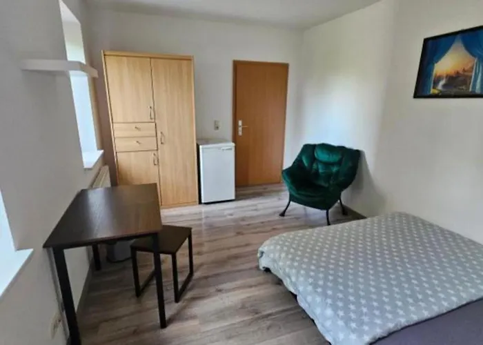 Private With Private Bathroom Pensionat Rostock